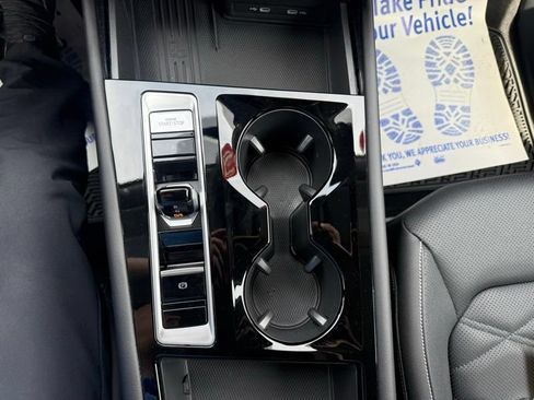 Used 2026 Volkswagen Atlas SE AWD/4WD image 29