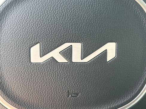 New 2026 Kia Carnival SX FWD image 26