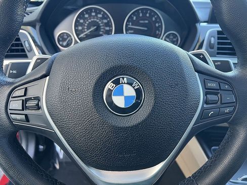 Used 2018 BMW 330i Sedan w/ Premium Package image 14