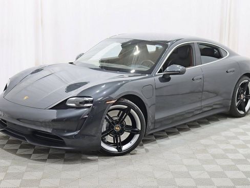 Used 2022 Porsche Taycan 4S image 8