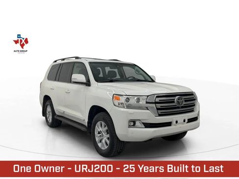 Used 2018 Toyota Land Cruiser AWD/4WD image 1