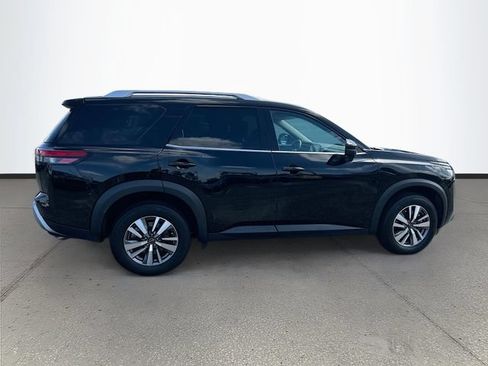 Certified 2025 Nissan Pathfinder SL AWD/4WD image 30