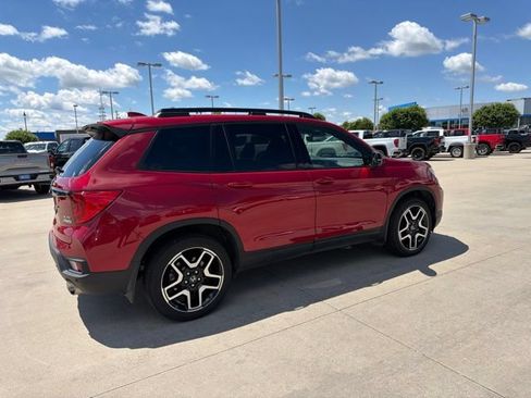 Used 2023 Honda Passport Elite image 8