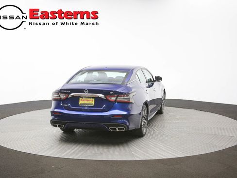 Used 2023 Nissan Maxima SV w/ Floor Mat Group image 34