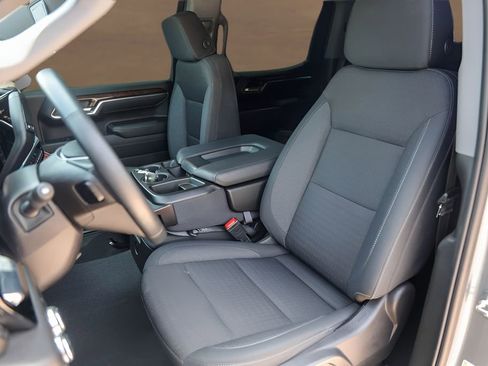 Used 2024 GMC Sierra 1500 Elevation RWD image 7