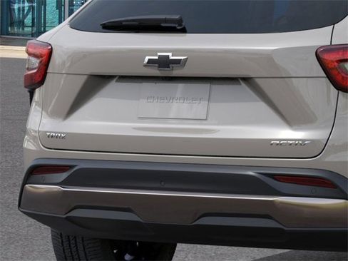 New 2026 Chevrolet Trax ACTIV w/ Driver Confidence Package image 15