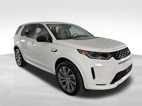 New 2025 Land Rover Discovery Sport S image 4
