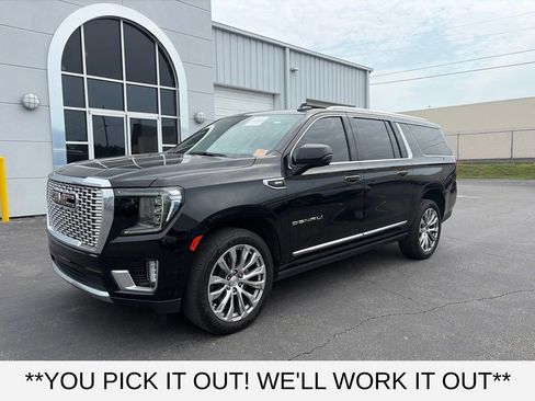 Used 2024 GMC Yukon XL Denali w/ Advanced Technology Package RWD image 3