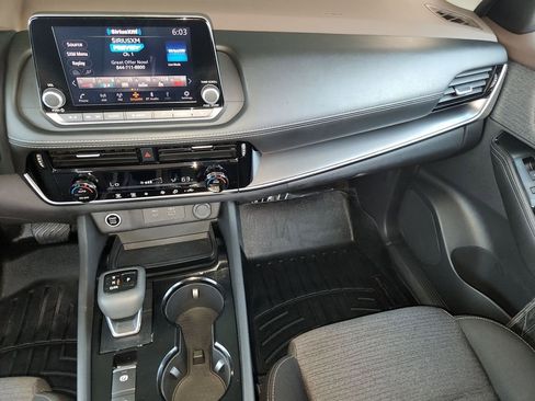 Certified 2023 Nissan Rogue SV image 16