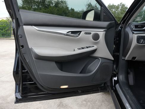 Used 2023 INFINITI QX50 Luxe AWD/4WD image 17