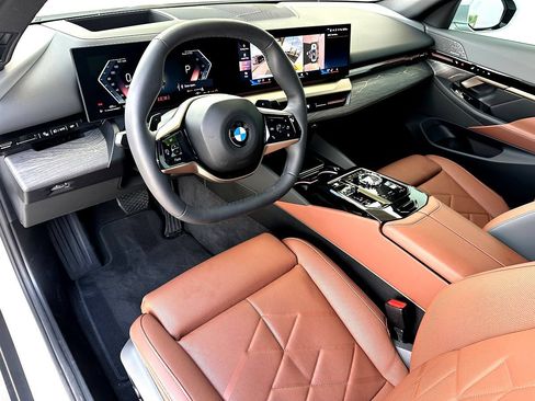 New 2026 BMW 530i w/ Executive Package RWD image 13