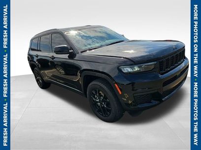 Used 2024 Jeep Grand Cherokee L Altitude