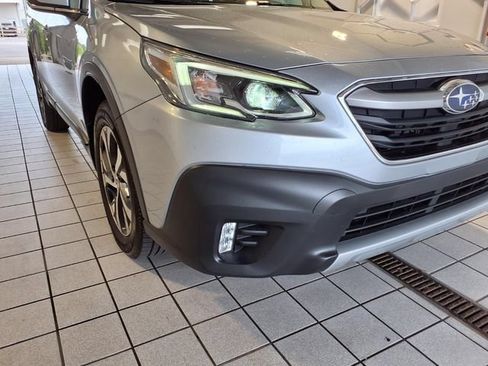 Used 2020 Subaru Outback Limited AWD/4WD image 26