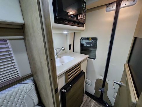 Used 2021 Mercedes-Benz Sprinter 3500 image 72