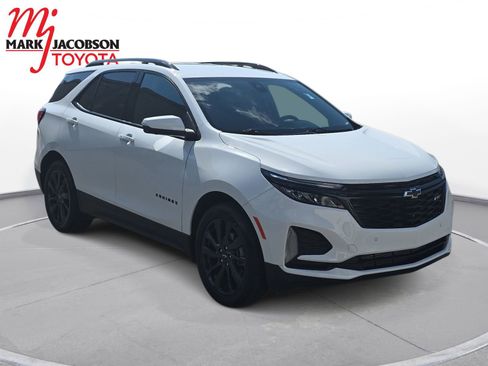 Used 2024 Chevrolet Equinox RS FWD image 3