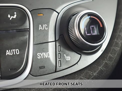 Used 2024 Chevrolet Malibu LT image 5