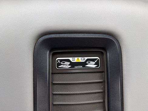 Used 2015 Chevrolet Tahoe LT AWD/4WD image 17