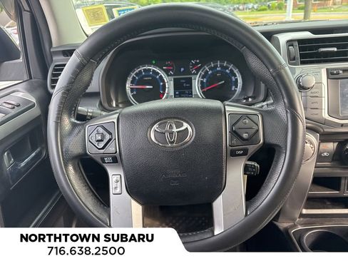 Used 2018 Toyota 4Runner SR5 Premium AWD/4WD image 10
