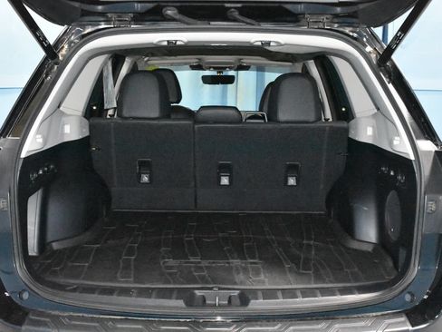 Used 2024 Subaru Forester Touring w/ Convenience Package AWD/4WD image 33