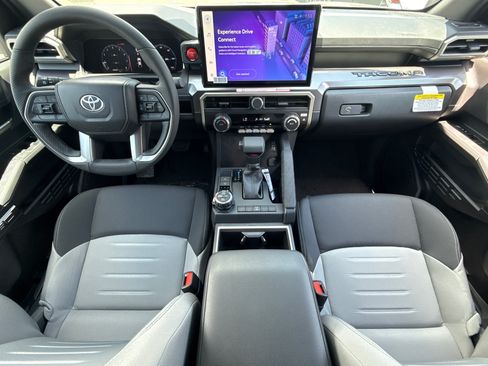 New 2026 Toyota Tacoma TRD Off-Road AWD/4WD image 17