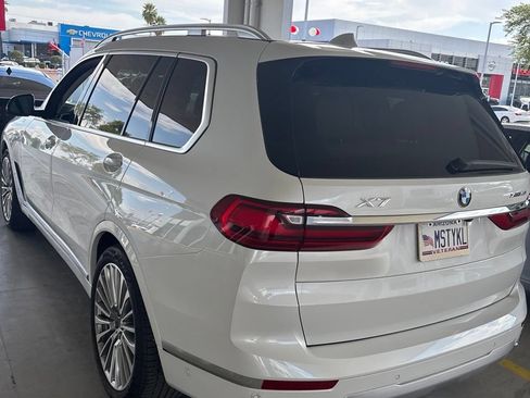 Used 2020 BMW X7 xDrive40i w/ Executive Package AWD/4WD image 4