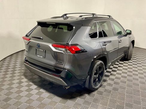 Used 2020 Toyota RAV4 XSE w/ Carpet Mat Package AWD/4WD image 19