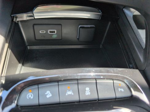 Used 2023 Buick Envision Preferred w/ Sport Touring Package AWD/4WD image 30