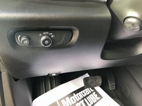 Used 2022 Chevrolet Traverse High Country image 8