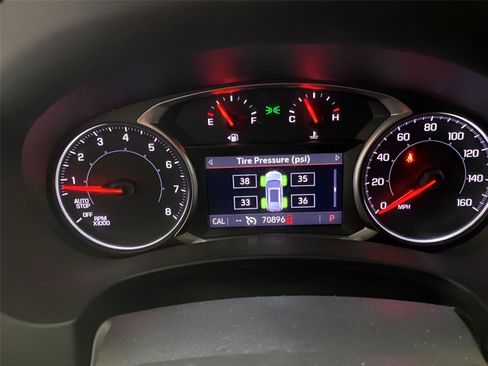 Used 2020 GMC Terrain Denali w/ Denali Premium Package AWD/4WD image 25