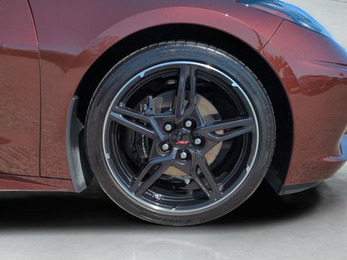 Used 2023 Chevrolet Corvette Stingray Coupe w/ 1LT RWD image 9