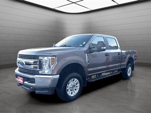 Used 2019 Ford F350 XL w/ STX Appearance Package image 5