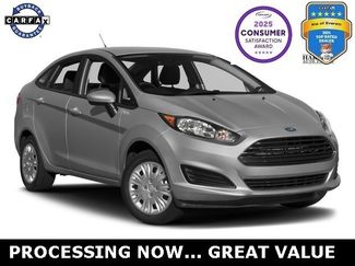 Used 2018 Ford Fiesta SE image 1