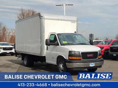 New 2025 GMC Savana 4500 w/ Power Convenience Package
