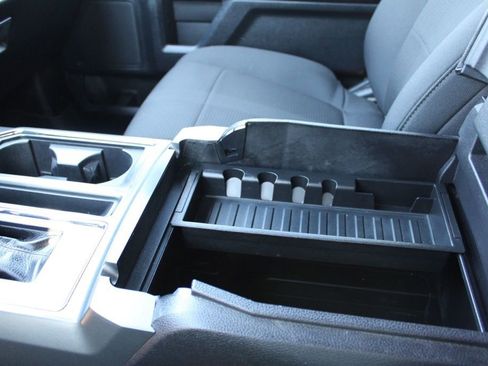 Used 2016 Ford F150 XLT w/ Equipment Group 302A Luxury image 41