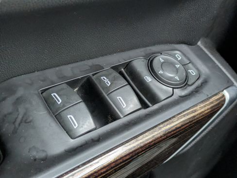 Used 2020 GMC Sierra 1500 Elevation w/ Elevation Convenience Package image 14