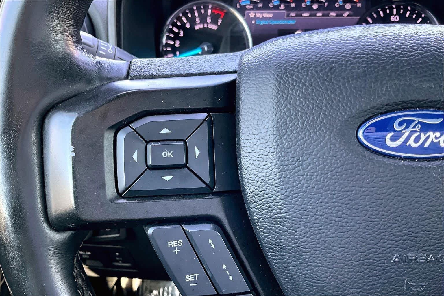 Used 2019 Ford Expedition Max Limited w/ Driver Assistance Package AWD/4WD image 24