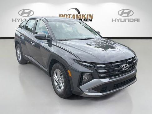 New 2026 Hyundai Tucson SE FWD image 3