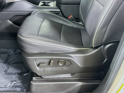 Used 2023 Chevrolet Tahoe Premier RWD image 24