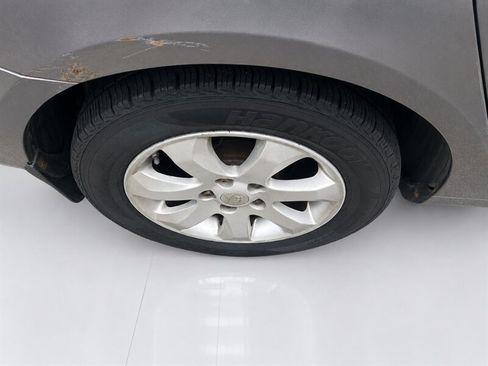Used 2007 Kia Optima LX FWD image 28