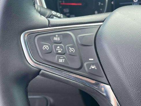 Used 2023 Chevrolet Equinox LT image 23