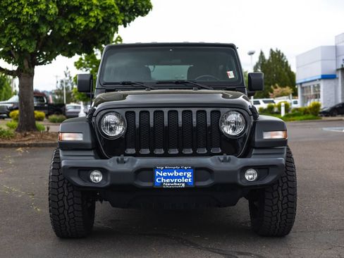 Used 2021 Jeep Wrangler Unlimited Sport AWD/4WD image 7