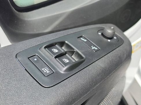 New 2026 RAM ProMaster 3500 w/ Convenience Group FWD image 20