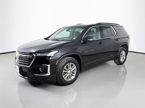 Used 2023 Chevrolet Traverse LT AWD/4WD image 5