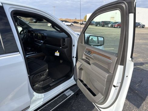 New 2026 Chevrolet Silverado 1500 High Country w/ Technology Package image 31