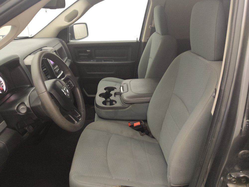 Used 2020 RAM 1500 Tradesman w/ Chrome Plus Package RWD image 17