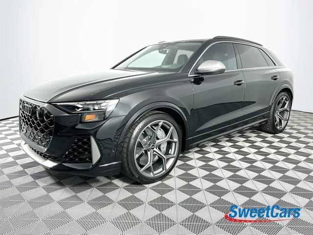 Used 2025 Audi RS Q8 performance AWD/4WD image 3
