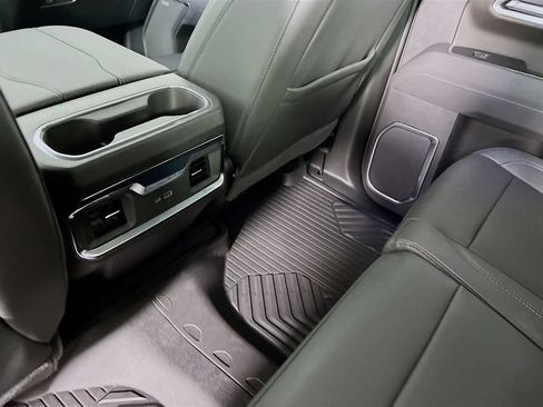 Certified 2026 Chevrolet Silverado 1500 LTZ AWD/4WD image 24