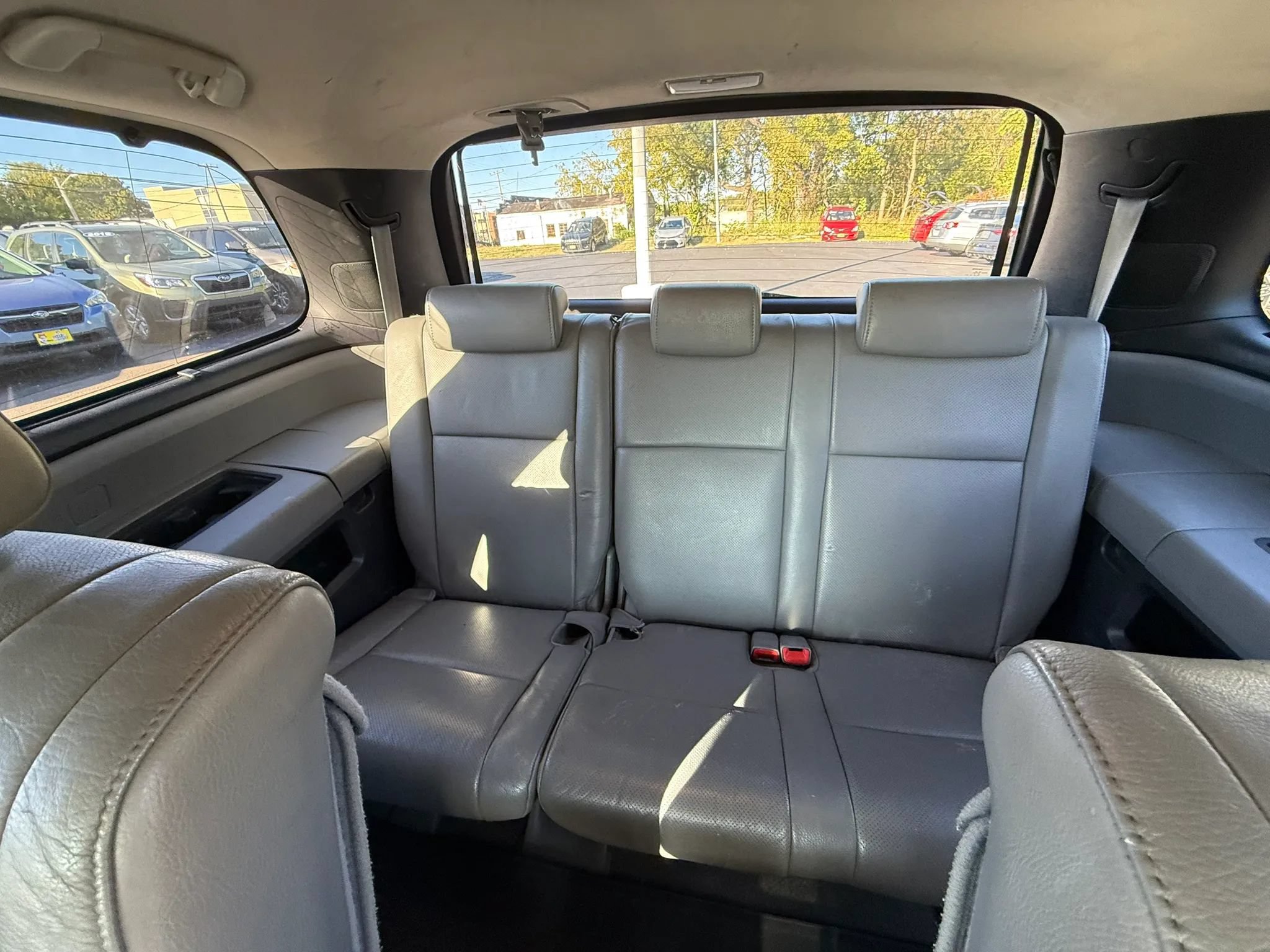 Used 2010 Toyota Sequoia Platinum RWD image 13