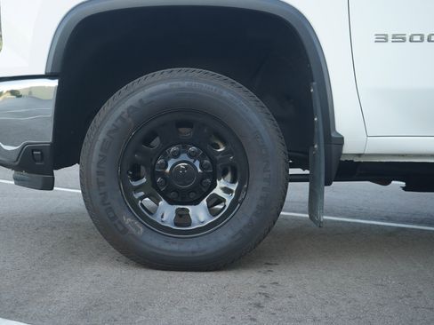 Used 2024 Chevrolet Silverado 3500 LT w/ Convenience Package AWD/4WD image 30