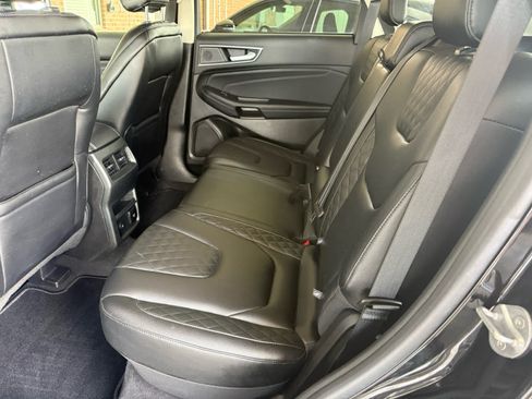 Used 2024 Ford Edge Titanium AWD/4WD image 5